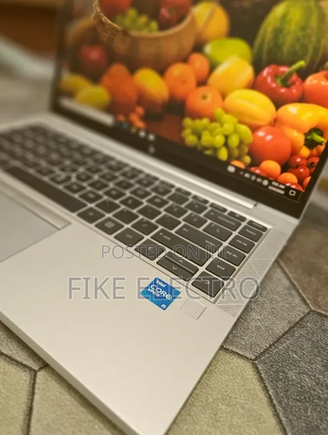 New Laptop HP EliteBook 840 G8 16GB Intel Core i5 SSD 512GB