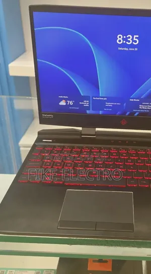 New Laptop HP Omen X 8GB Intel Core i5 HDD+SSD 1.5T