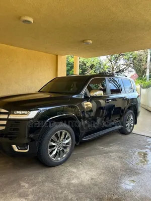 Toyota Land Cruiser 2023