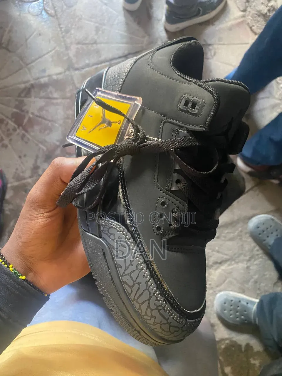 Jordan 3 Black Cat