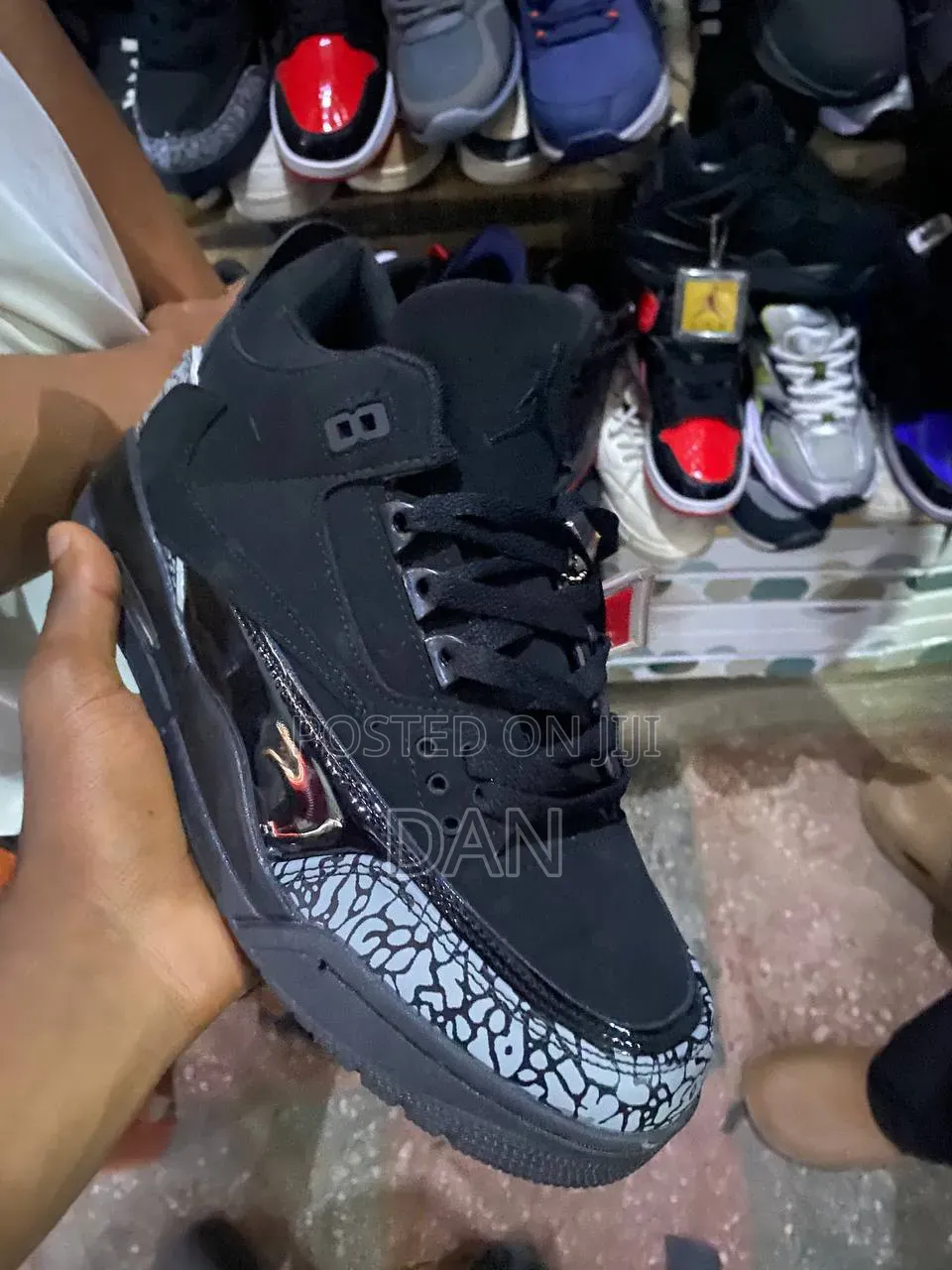 Jordan 3 Black Cat