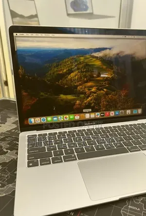 New Laptop Apple MacBook Air 2020 M1 16GB Apple M1 SSD 512GB