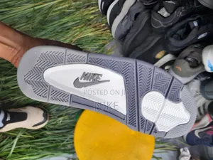 Air Jordan Bayk