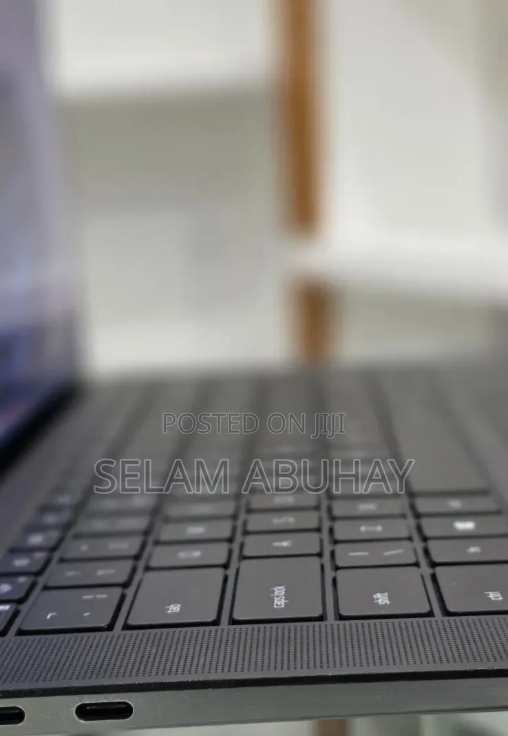 New Laptop Dell Precision 5560 16GB Intel Core i7 SSD 512GB