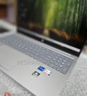 New Laptop HP Stream Notebook 16GB Intel Core i7 SSD 512GB