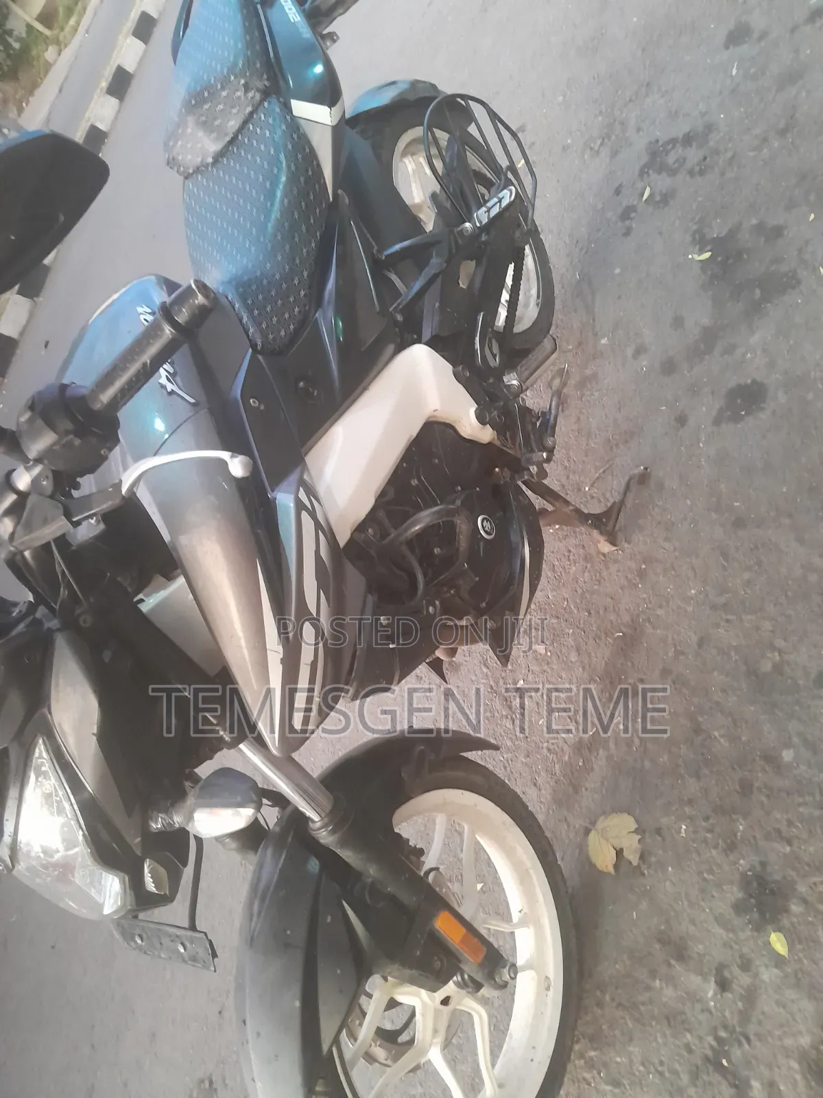 New Bajaj Pulsar NS 200 2021 Black