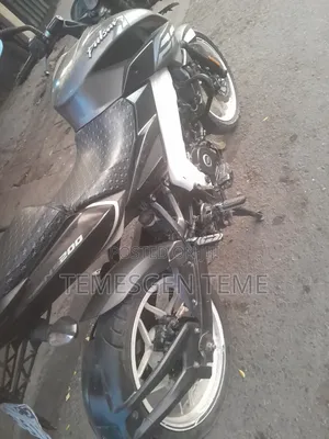 New Bajaj Pulsar NS 200 2021 Black