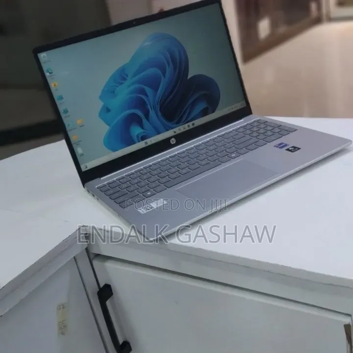 New Laptop HP Stream Notebook 16GB Intel Core i7 SSD 1T