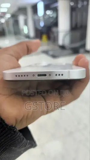 New Apple iPhone 12 128 GB White