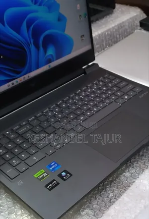 New Laptop HP Victus 15 16GB Intel Core i7 SSD 1T