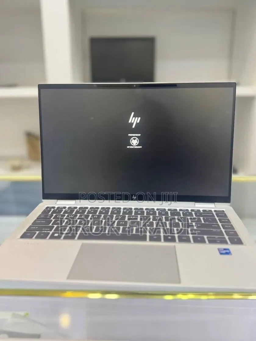 New Laptop HP EliteBook 1040 G8 32GB Intel Core i7 SSD 512GB