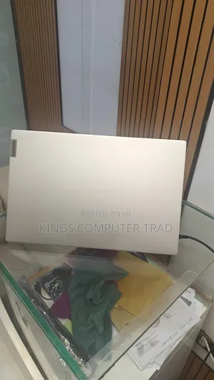 New Laptop Lenovo Ideapad 3 16GB Intel Core i7 SSD 512GB