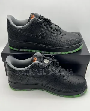 Nike Air Force 1 "Halloween Jack-O'-Lantern" Premium Kicks
