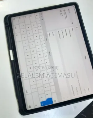 New Apple iPad Pro 1 TB Silver