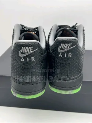 Nike Air Force 1 "Halloween Jack-O'-Lantern" Premium Kicks