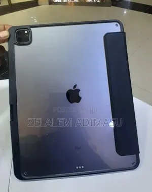 New Apple iPad Pro 1 TB Silver