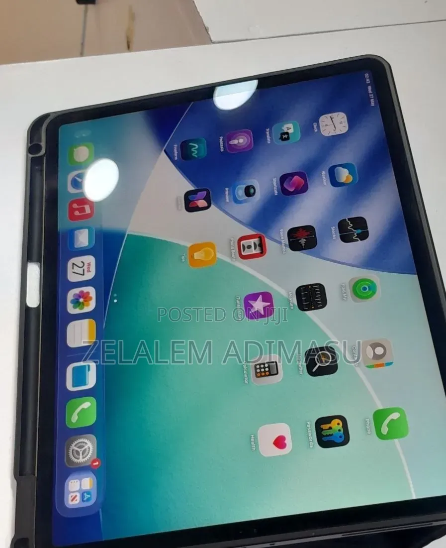 New Apple iPad Pro 1 TB Silver