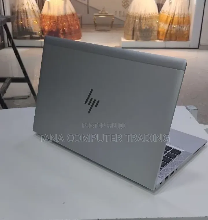 New Laptop HP EliteBook 840 16GB Intel Core i5 SSD 512GB