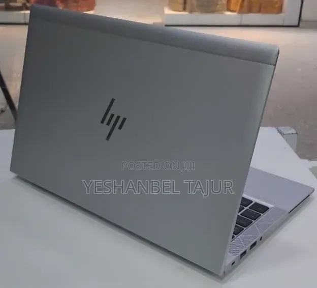 New Laptop HP EliteBook 830 G8 16GB Intel Core i5 SSD 512GB