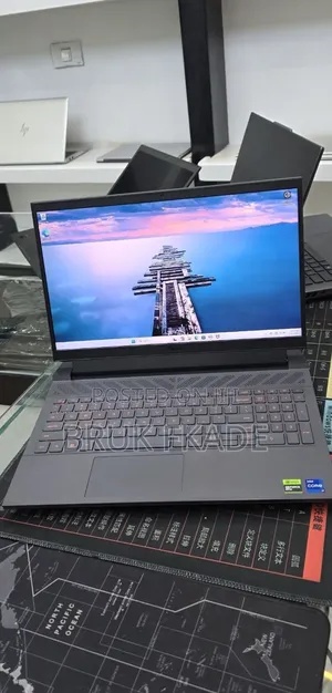 New Laptop Dell G15 5510 16GB Intel Core i7 SSD 1T