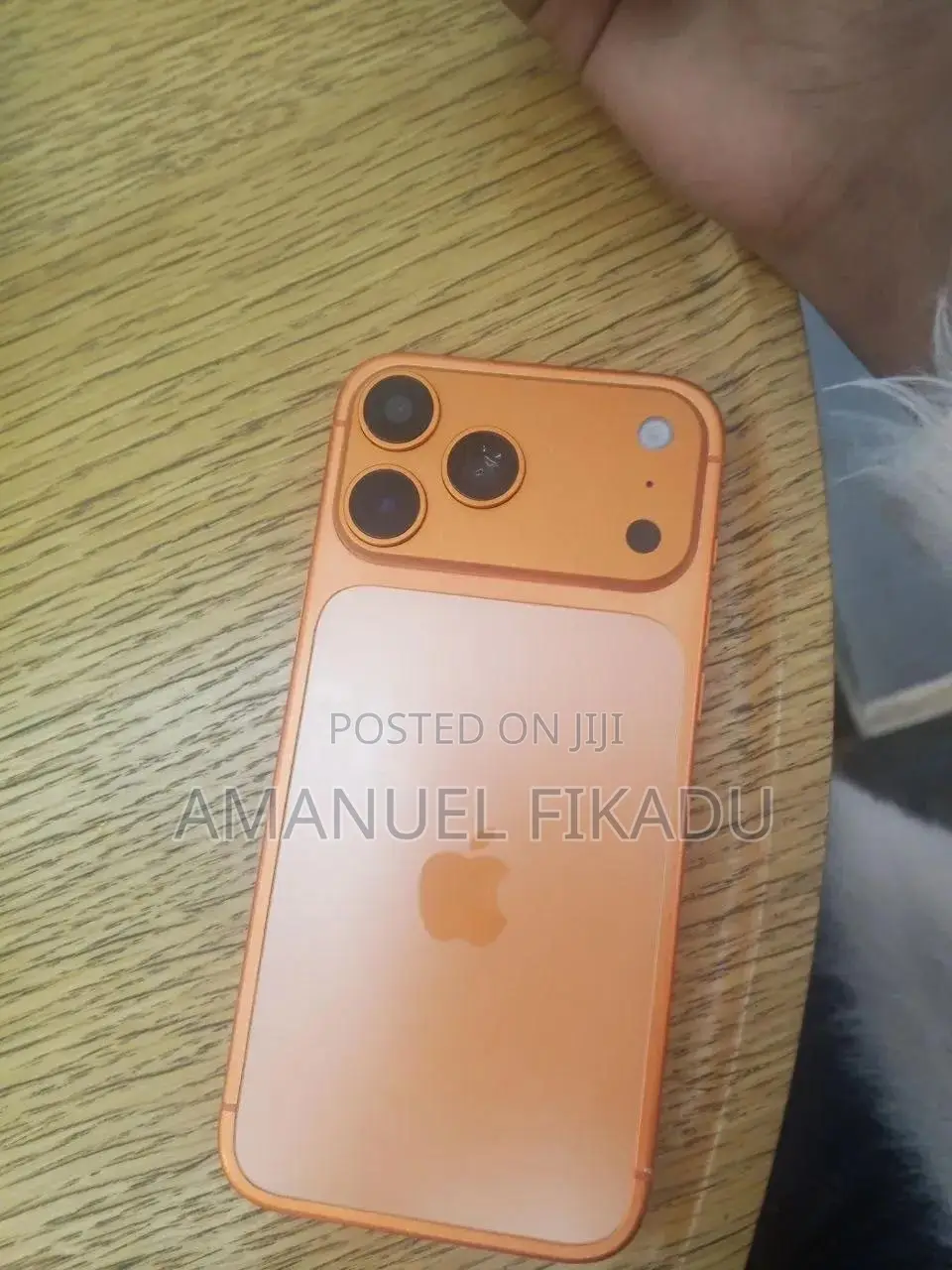 New Apple iPhone 17 Pro Max 512 GB Gold