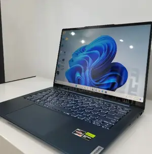 New Laptop Lenovo Yoga 7i 16GB AMD Ryzen 7 SSD 512GB