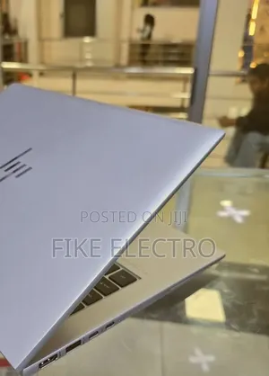 New Laptop HP EliteBook 845 G10 16GB AMD Ryzen 5 SSD 512GB
