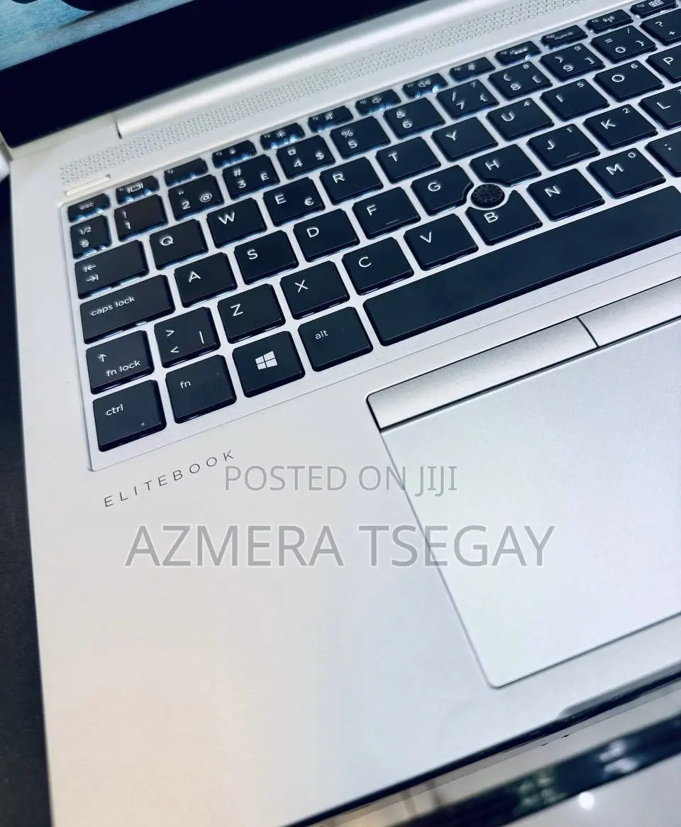 New Laptop HP EliteBook 840 G5 8GB Intel Core i5 SSD 512GB