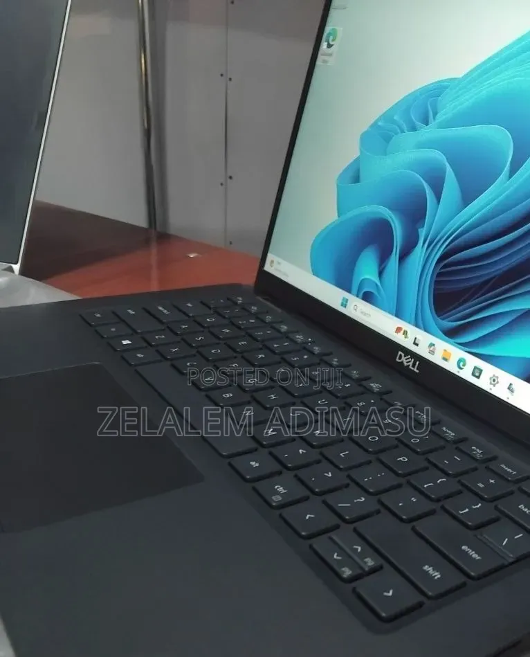 New Laptop Dell Latitude 7420 16GB Intel Core i7 SSD 512GB