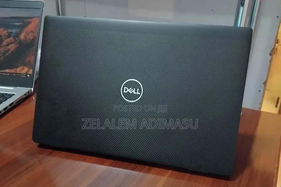 New Laptop Dell Latitude 7420 16GB Intel Core i7 SSD 512GB