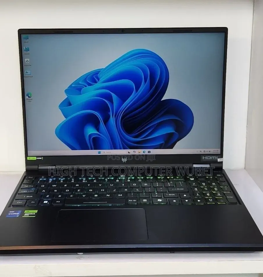 New Laptop Acer Predator Helios Neo 16 16GB Intel Core i7 SSD 1T