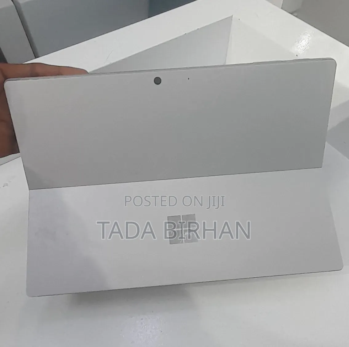 New Laptop Microsoft Surface 16GB Intel Core i5 SSD 256GB