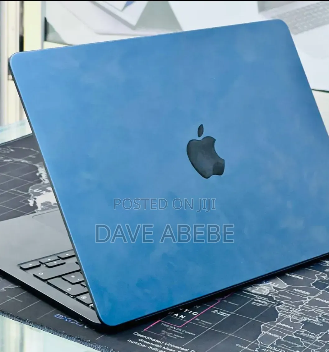 New Laptop Apple MacBook Air 2022 M2 16GB Apple M1 SSD 512GB