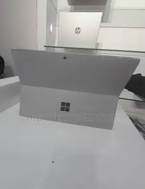New Laptop Microsoft Surface 8GB Intel Core i5 SSD 256GB