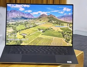 New Laptop Dell XPS 15 16GB Intel Core i7 SSD 512GB