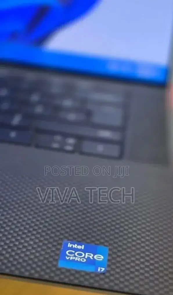 New Laptop Dell Precision 5560 16GB Intel Core i7 SSD 512GB