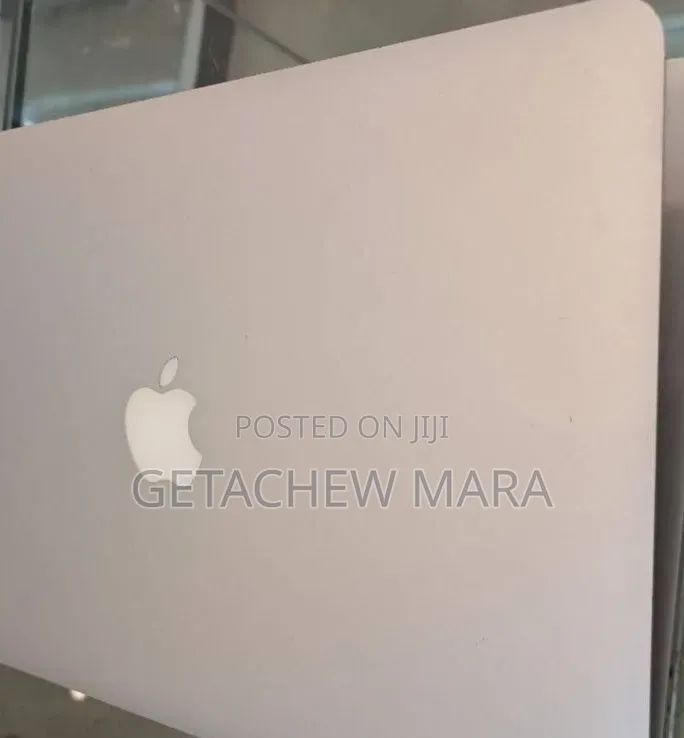 New Laptop Apple MacBook Air 2017 8GB Intel Core i5 SSD 128GB
