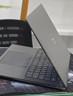New Laptop Dell Inspiron 15 16GB Intel Core i7 SSD 1T