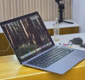 New Laptop Apple MacBook Air 2020 M1 16GB Apple M1 SSD 512GB