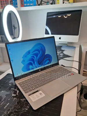 New Laptop HP Stream Notebook 16GB AMD Ryzen 5 SSD 256GB