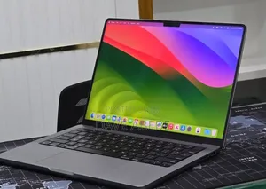 New Laptop Apple MacBook Pro 2023 M3 8GB Apple M3 SSD 512GB