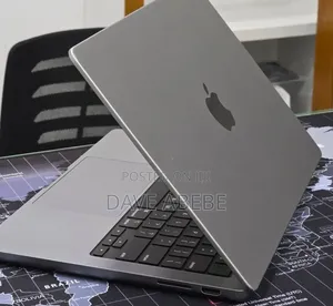 New Laptop Apple MacBook Pro 2023 M3 8GB Apple M3 SSD 512GB