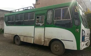 Isuzu FTR 2006