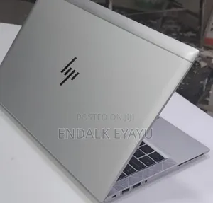 New Laptop HP EliteBook 830 G8 16GB Intel Core i5 SSD 512GB