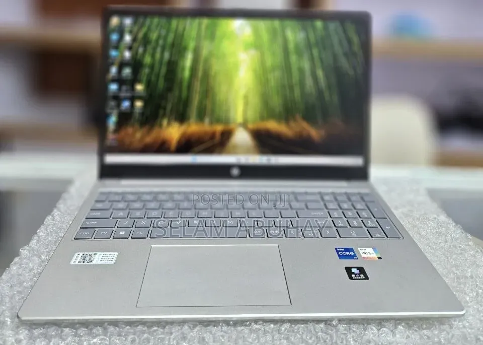 New Laptop HP Stream Notebook 16GB Intel Core i7 SSD 1T