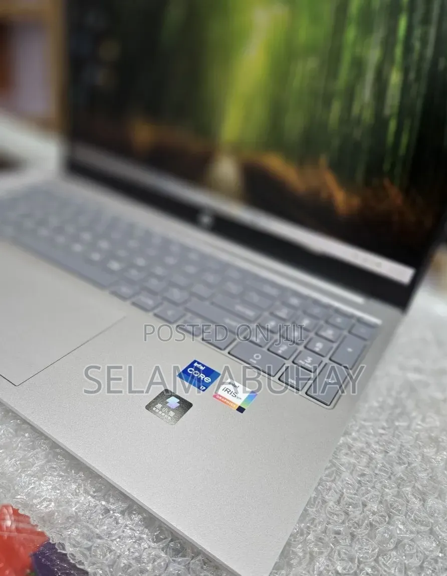 New Laptop HP Stream Notebook 16GB Intel Core i7 SSD 1T