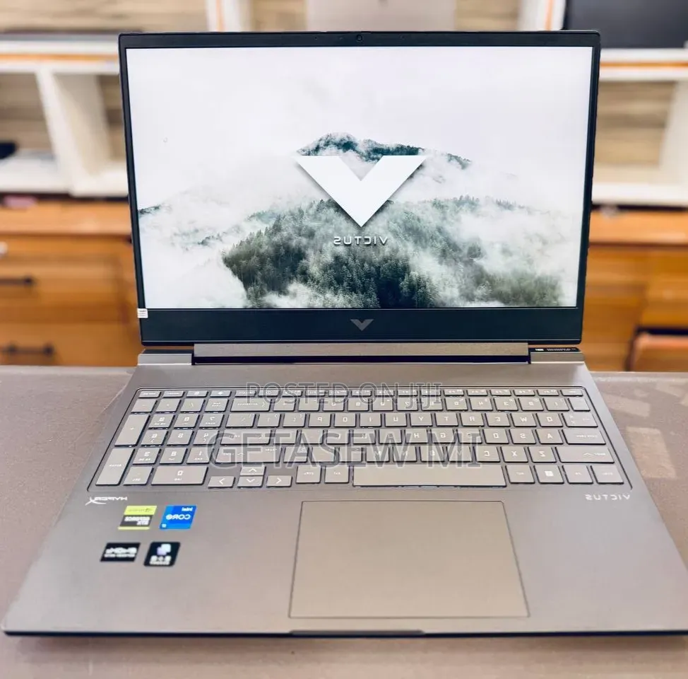 New Laptop HP Victus 16 16GB Intel Core i7 SSD 1T