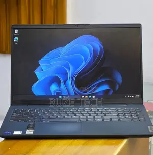 New Laptop Lenovo 12GB Intel Core i7 SSD 512GB