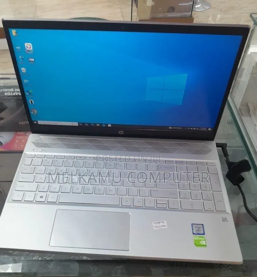 New Laptop HP Pavilion 15 16GB Intel Core i7 SSD 512GB