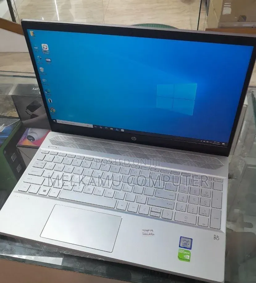New Laptop HP Pavilion 15 16GB Intel Core i7 SSD 512GB